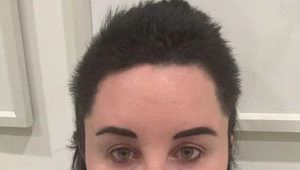 V lete ju odviezli na psychiatriu, dnes by ste mladú herečku ani nespoznali!