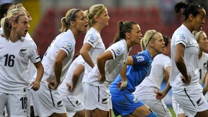 Futbal? Bojový tanec nežných „Labutí“