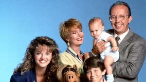 Zaujíma vás, čo sa stalo s hlavnými hrdinami zo seriálu Alf? Dnes vyzerajú takto!