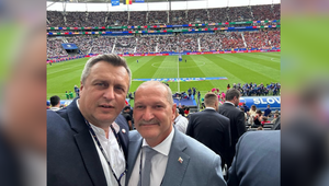 Kontroverzný let na futbalový zápas: Opozícia kritizuje, ministerstvo hovorí o bežnej doprave