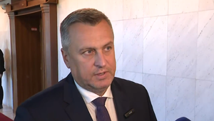 Tlačová beseda predsedu SNS Andreja Danka k politickej situácii