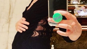 Ďalšia hviezdna mamička po štyridsiatke. Slávna herečka je TEHOTNÁ!