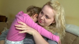 Na podnet TV JOJ prípad malej Natálky urýchlia. Za jej zdravotné poškodenie polícia obvinila lekára