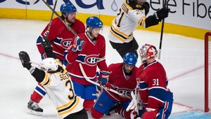 Boston vyrovnal sériu v predĺžení, Gáborík asistoval