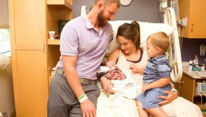 TOTO vás chytí za srdce: Bábätko si vzali domov, aj keď vedeli, že zomrie