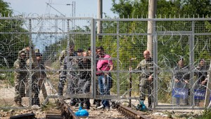 Grécke úrady hlásia koniec evakuácie migrantov z tábora v Idomeni