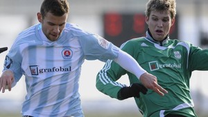 Víťazstvá Slovana a ViOn-u, prehry Košíc a Dubnice