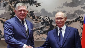 Opozícia kritizuje stretnutie Fica s Putinom. Poslúžil ruskej propagande