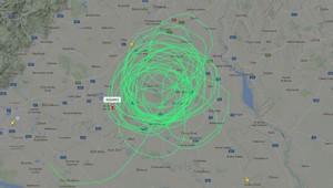 Nad Slovenskom niekoľko hodín krúžilo lietadlo azerbajdžanskej aerolinky