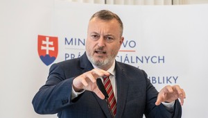 Úrady práce, sociálnych vecí a rodiny zaplatia v plnej výške 25 000 ľuďom kurzy podľa ich výberu