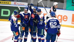 Hokejisti Slovenska rozobrali Nórov a zabávali bratislavský zimák