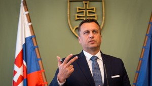 Danko dostal od opozície pripomienky k rokovaciemu poriadku, nezapracuje ich