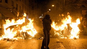 Demonštranti v Grécku rozpútali ďalšiu vlnu násilia