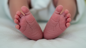 Šesťročný chlapec omylom zabil bábätko. Myslel si, že je to bábika