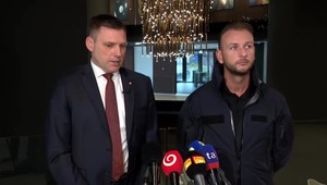 Tlačová beseda ministrov vnútra a životného prostredia k povodniam