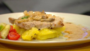 Bravčové karé so zemiakmi