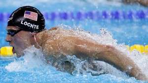 V Šanghaji dva svetové rekordy, Lochte päťkrát zlatý