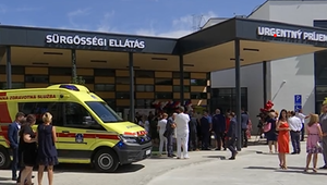 Nemocnica v Komárne má nový urgentný príjem. Chýba zdravotnícky personál