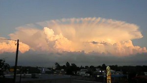 Lovci naháňajú búrky po celom Slovensku