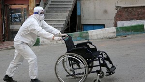 Mysleli si, že alkohol môže zabrániť koronavírusu: Zomreli na otravu alkoholom