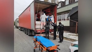 Policajti zadržali nelegálnych migrantov. Skončili v záchytnom tábore v Humennom