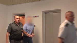 Kanadský profesor obvinený zo sexuálneho zneužívania stál opäť pred súdom