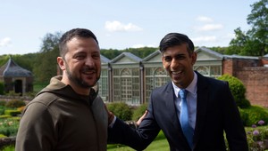 446. deň na Ukrajine: Zelenský sa v Londýne stretol s britským premiérom Rishim Sunakom