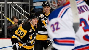 Debut snov v NHL. Prvé striedanie, prvá strela, prvý gól