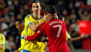 Ronaldo pokoril Ibrahimoviča, Ukrajina ťahá sériu 12 výhier