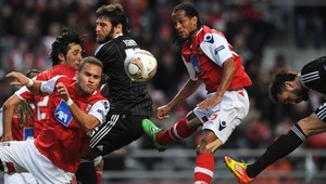 EL: Besiktas bez Hološka dobyl Bragu, Rubin doma  zlyhal