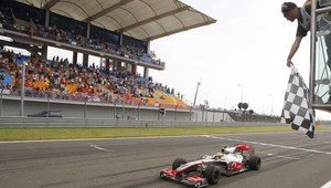 Red Bullom sa zamotali krídla, double v Turecku získal McLaren