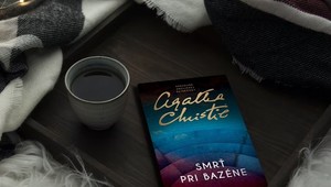 Hercule Poirot a záhadný prípad vraždy pri bazéne