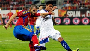 Španieli sa v závere zápasu pobili s Čiľanmi