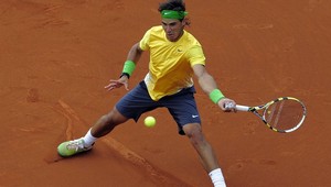 Nadal zásluhou 500. triumfu v kariére do finále v Barcelone