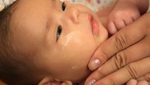 Máte atopický ekzém? Týchto 7 vecí ho zhorší