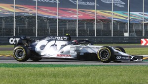 VC Talianska: Šokujúce preteky v Monze! Víťazom Gasly, Hamilton mimo pódia