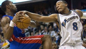 Domácu pevnosť dokázal prelomiť jedine Detroit