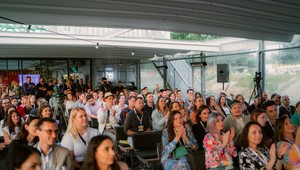 Najlepšie podcasty, ktoré menia svet? Rozhovor s organizátormi súťaže Podcast roka