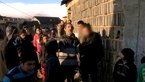 Bitka chlapcov rozdelila osadu. Rodičia sa navzájom obviňujú