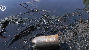 Čakanie na katastrofu? Obec na strednom Slovensku ohrozujú gudrónové jamy