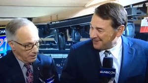 Komentátor v prenose urazil ženy a dostal okamžitý vyhadzov