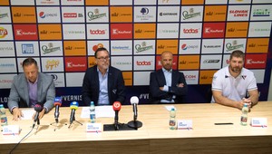 Väčšina nováčikov a príprava po novom. Slovan ešte rokuje s Bakošom