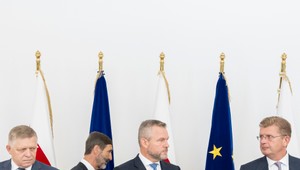 Predvolebná pomoc z Ruska? Opozícia žiada celú pravdu od Pellegriniho, Fica aj Blanára