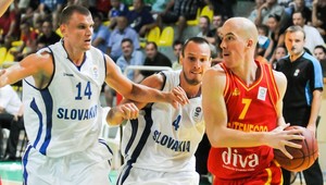 Basketbalisti Slovenska potrápili lídrov tabuľky z Čiernej Hory
