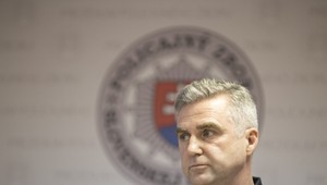 Policajný prezident Tibor Gašpar zostáva, ponúka ale alternatívu