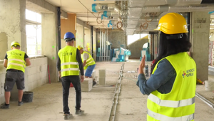 VIDEO: Táto moderná nemocnica by mala byť hotová o dva roky. TV JOJ sa pozrela na jej rekonštrukciu