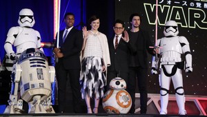 V pondelok sa chystá premiéra VII. časti Hviezdnych vojen