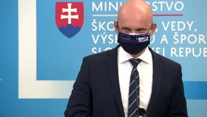 SaS sa mala kvôli zatvoreniu škôl vyhrážať odchodom z vlády: Minister Gröhling tvrdí, že všetko bolo inak
