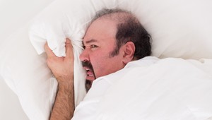 Budíte sa uprostred noci? Odborník na spánok radí: tieto 3 veci by ste vtedy mali urobiť!