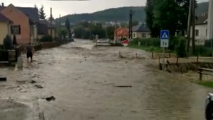 FOTO: Apokalypsa v Humennom: Mesto sa ocitlo pod vodou. Živel ničil všetko, čo mu vošlo do cesty